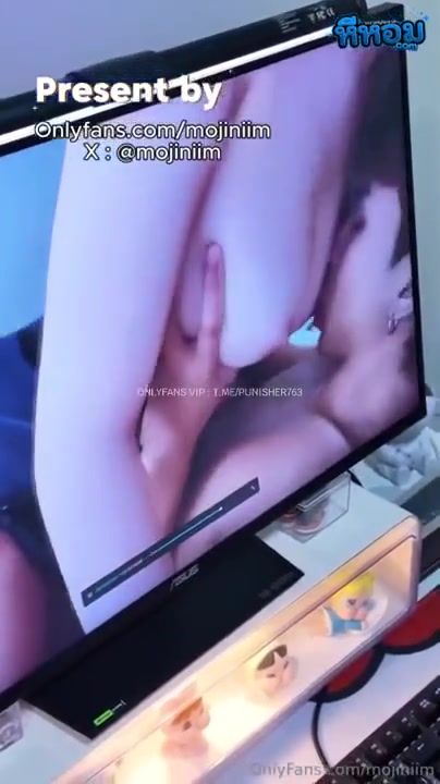 หลุดหีไทย น้องนิ่ม Mojiniim เปิดหนังโป๊ดูกับแฟน บิ้วอารมณ์เสียวจนหีเริ่มเหนี่ยวก่อนจัดหนักกันแบบระห่ำ เสียบไม่ยั้ง